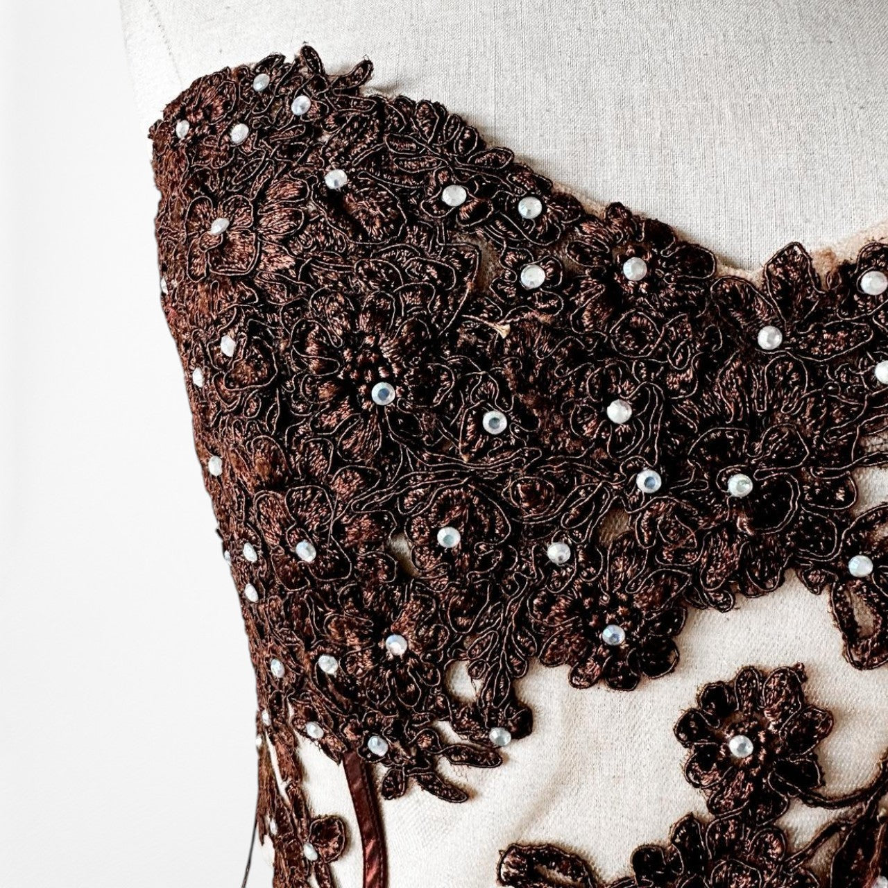 Vintage Y2K Brown Satin Lace Mesh Beaded Strapless Side Slit Maxi Prom Dress Size M/L