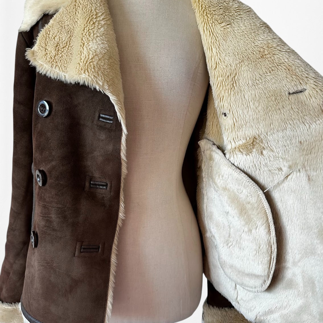 Vintage Y2K Kenneth Cole Brown Shearling Faux Fur Lined Suede Teddy Coat Size M