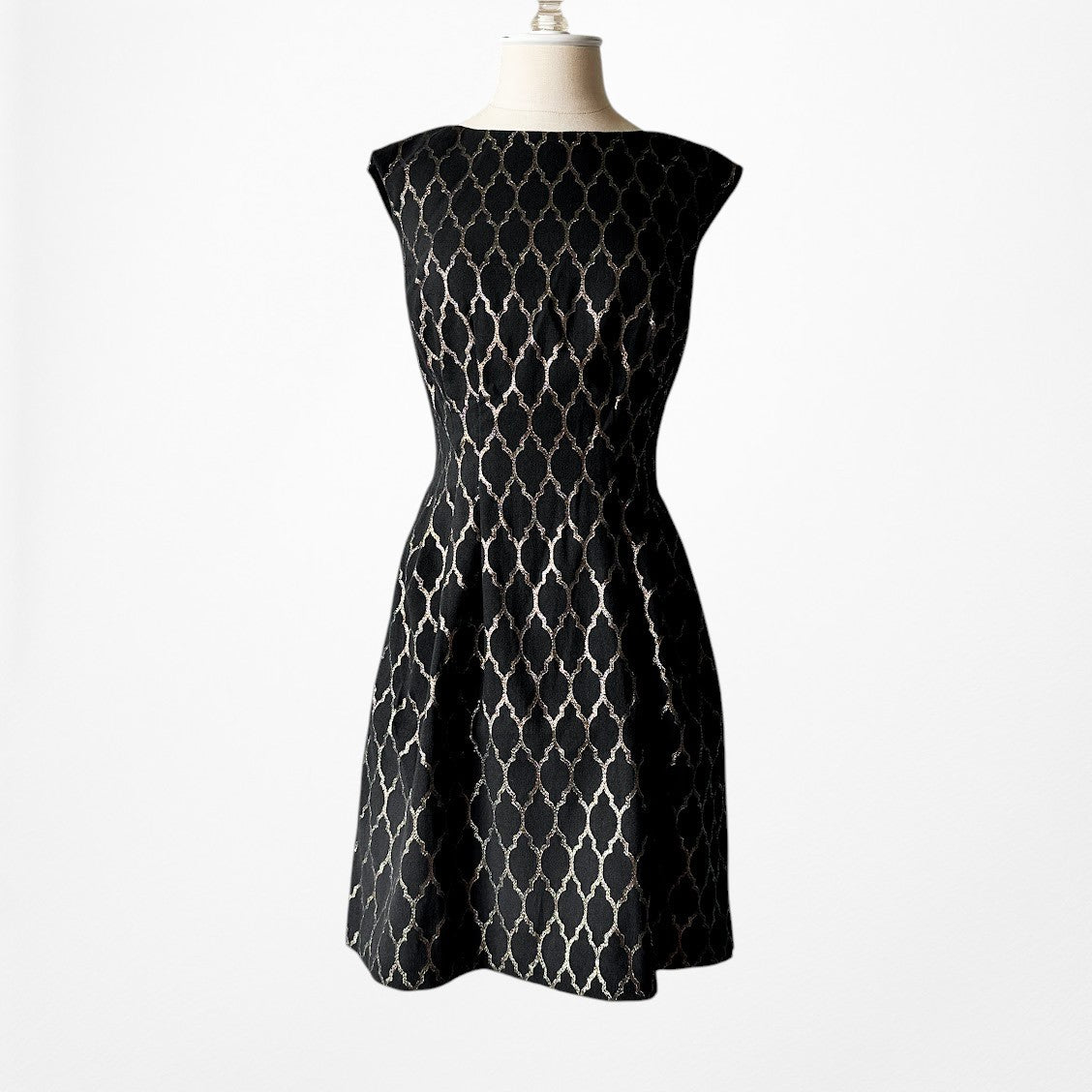 Vintage Y2K Black Gold Print Pattern Knee Length Flared Cocktail Dress Size M