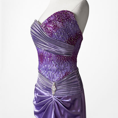 Vintage Y2K Purple Strapless Satin Lace Beaded Pleated Maxi Prom Dress Size S/M