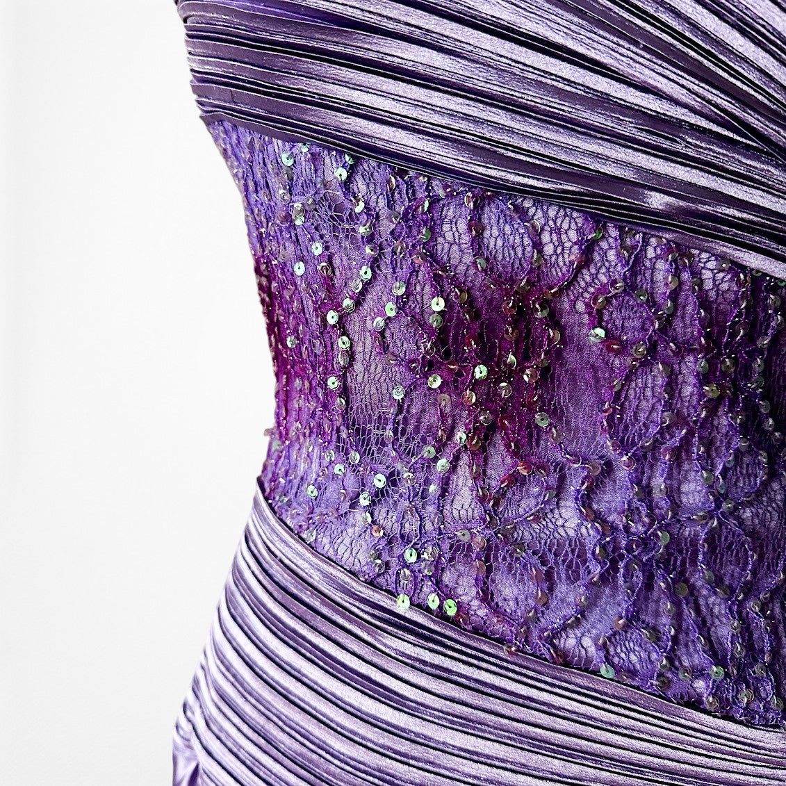 Vintage Y2K Purple Strapless Satin Lace Beaded Pleated Maxi Prom Dress Size S/M