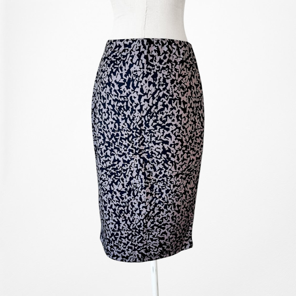 Vintage Y2K Black Brown Knee Length Printed Knit Straight Pencil Skirt Size S/M