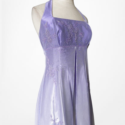 Pre-loved. Excellent. Some minor loose threads/missing beads