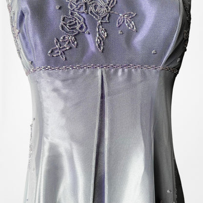 Pre-loved. Excellent. Some minor loose threads/missing beads