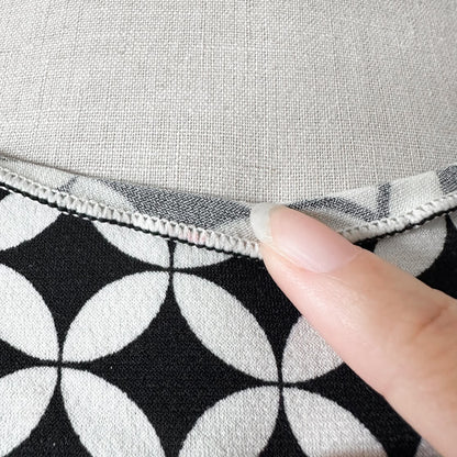 Vintage Y2K Black White Geometric Print Knit Knee Length Sheath Dress Size M