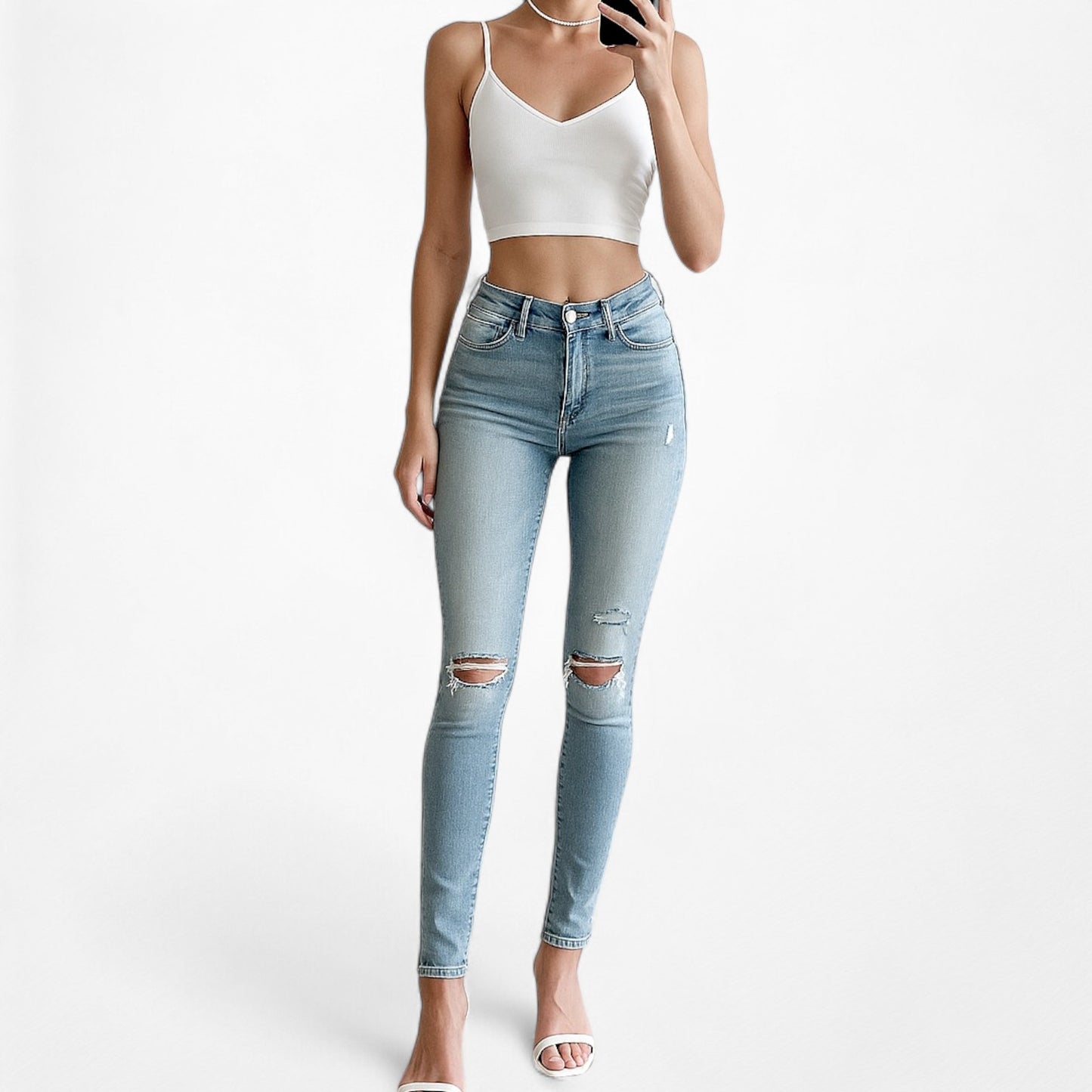 American Eagle Outfitters Light Wash Distressed Ripped Knees Skinny Jeans 00S