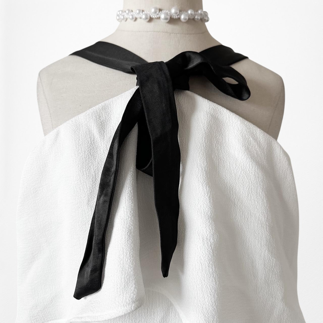 Backstage White Black Bow Tie Cold Shoulder Bell Sleeve Blouse Top Size S