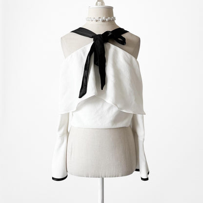 Backstage White Black Bow Tie Cold Shoulder Bell Sleeve Blouse Top Size S