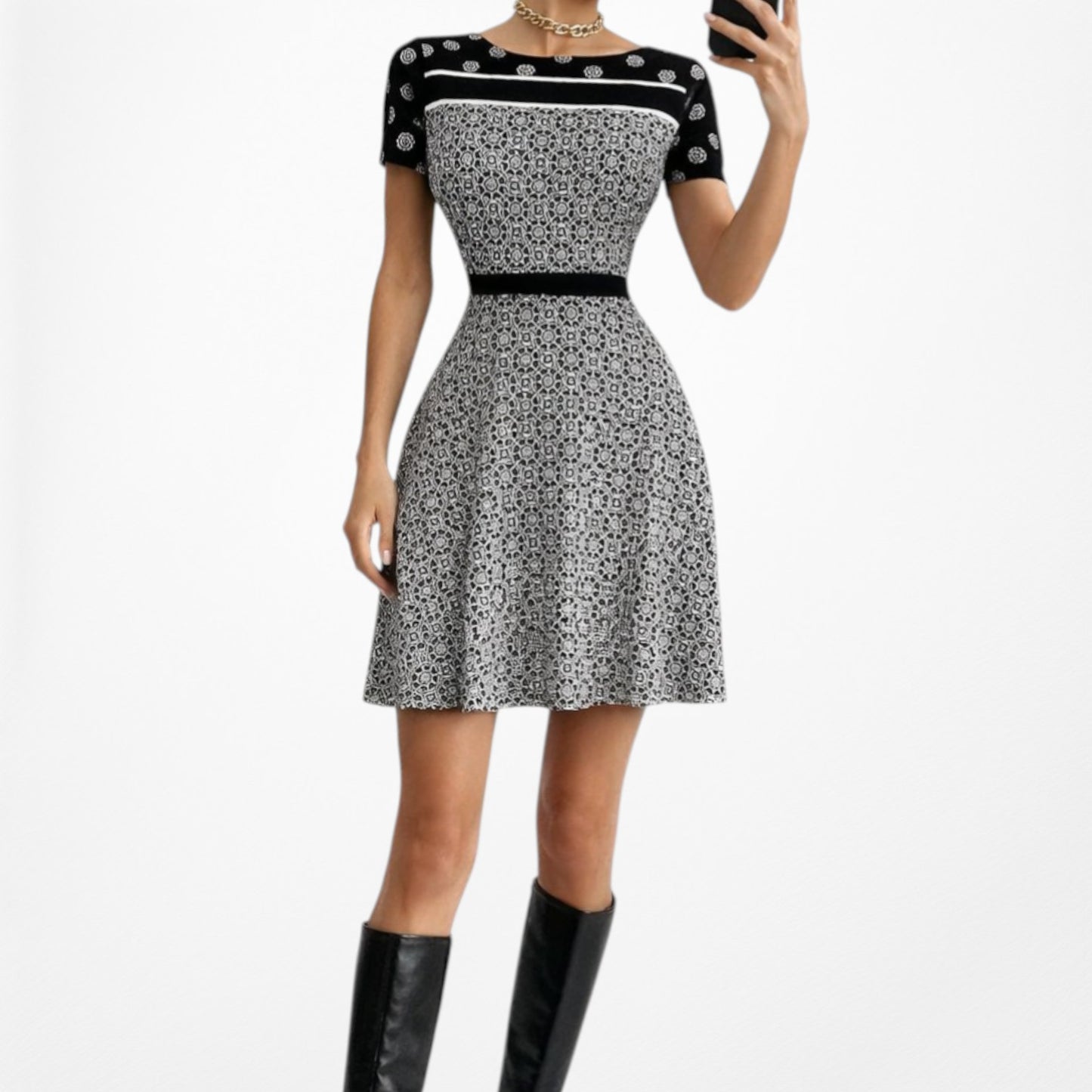 Vintage Y2K 90s Black White Printed Short Sleeve Knit Knee Length Dress Size M