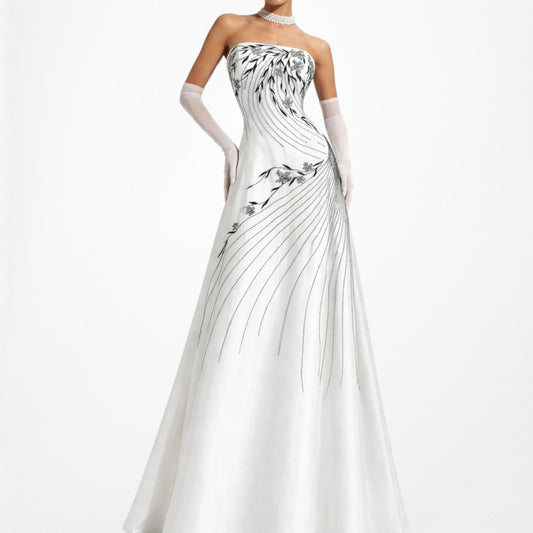 White Strapless Floral Beaded Silk Fit Flared Maxi Formal Prom Dress Size 6/M