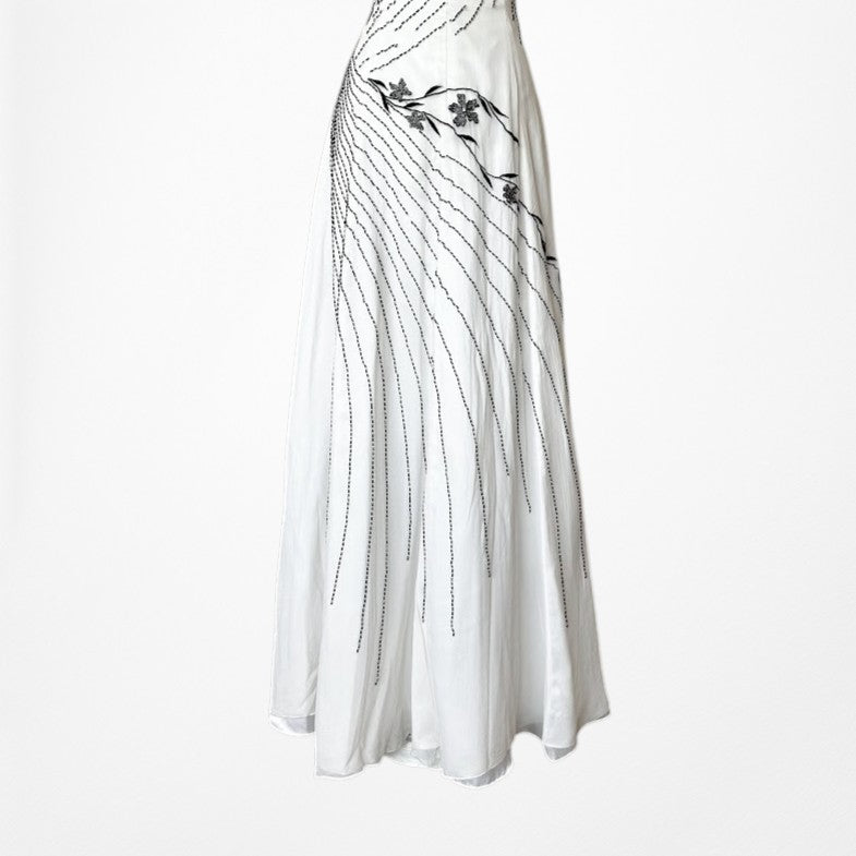 White Strapless Floral Beaded Silk Fit Flared Maxi Formal Prom Dress Size 6/M