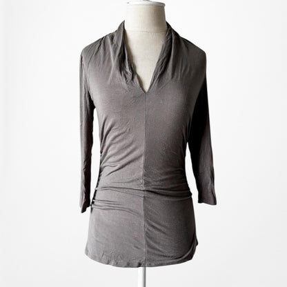 Vince Camuto Gray Knit 3/4 Sleeves Pullover Casual V-Neck Fitted Top Size M